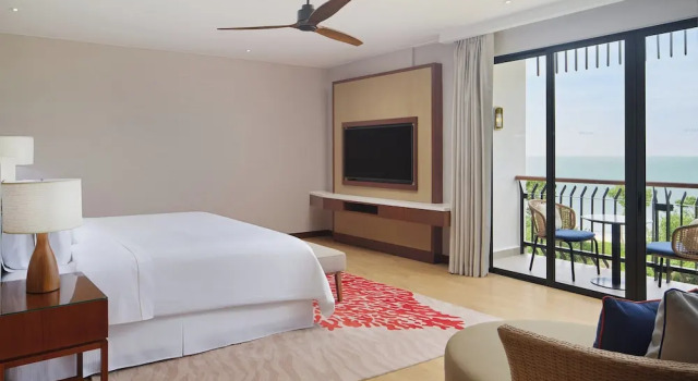 Двухместный люкс c 1 комнатой с балконом The Westin Desaru Coast Resort