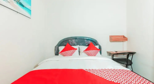 Griya Si Doel by OYO Rooms, Prenota Hotel Hotel a Tangerang con parcheggio, Parcheggio