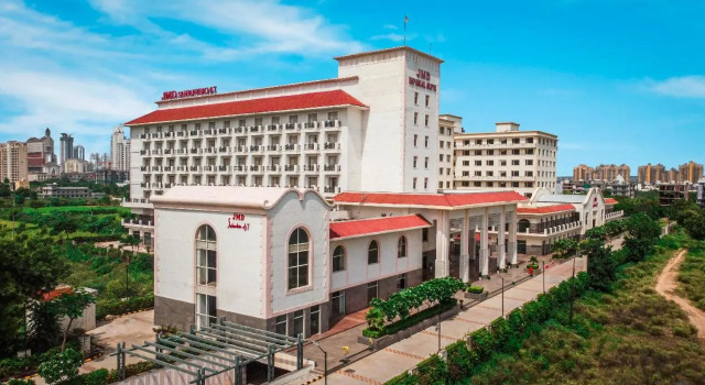 Flamingo Hotel Sector 67, Забронировать Отель Гургаон 
