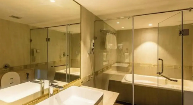 Двухместный номер Deluxe Citadel Sarovar Portico Bengaluru