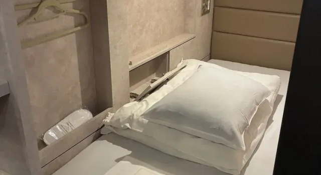 Кровать в общем номере (женский номер) Book Tea Bed SHIBUYA