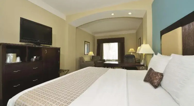 Четырёхместный номер Standard La Quinta by Wyndham Savannah Airport - Pooler