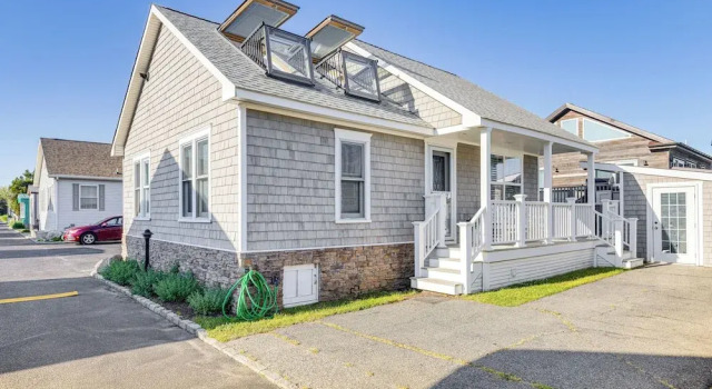 Quaint Montauk House w/ Community Amenities!, Book Feriehus Montauk The Hamptons