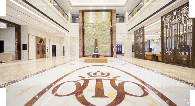 Royal Garden Hotel Shanghai