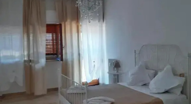 Castello Aragonese Suites, Buchen Sie Hotel Tarent Salento, in der Nähe von MARTA − Archäologisches Nationalmusem Tarent