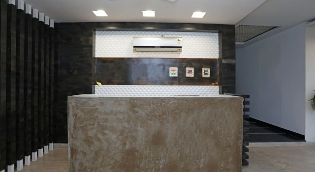 Rudraksh, Rezervovat Hotel Hotely v Rewari s parkováním, Parkování
