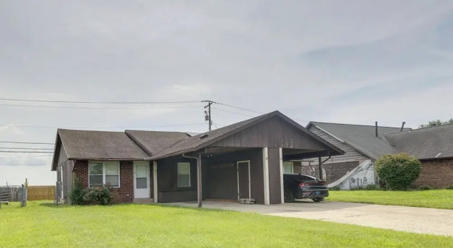 Коттедж 12 Mi to St Louis: Pet-friendly Metro East Home