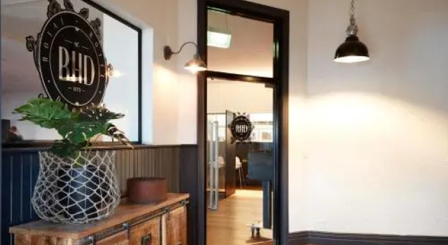 The Royal Hotel, Drouin, Prenota Hotel Drouin Gippsland