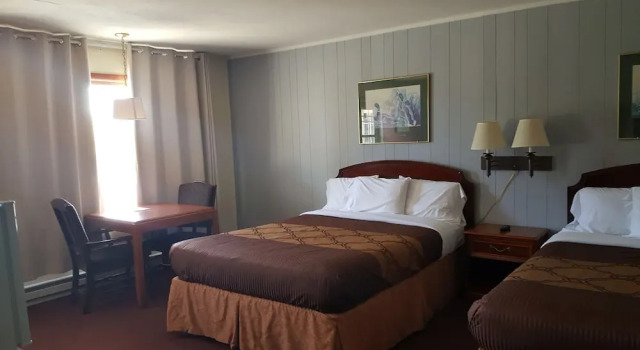 Hickory Hill Motel, Rezervați Motel Cashton Statele Unite ale Americii