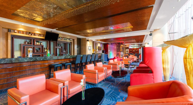 Qingdao  Parkview Holiday Hotel, Забронировать Отель Бизнес-отели Шаньдун, 4* 5*