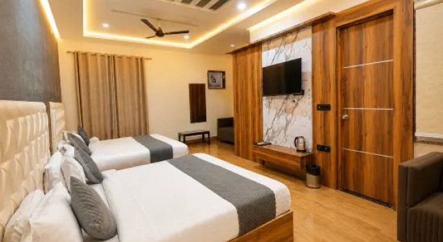 Люкс The Vrindavan Inn