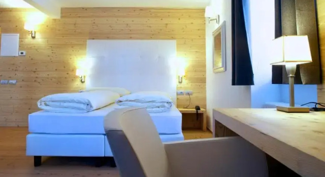 Люкс Hotel Costabella