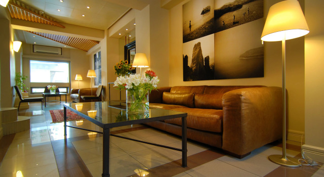 Philippos Hotel, Забронировать Отель Неос-Космос Афины, рядом с Театр Микро Паллас