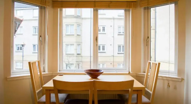 Bright Home Near Haymarket, Забронировать Апартаменты/квартира Апартаменты Эдинбурга, рядом с Dean Village, Апартаменты/квартира