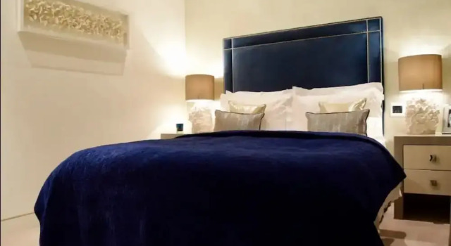 2 Bedroom Apartment Near Oxford Street, Varaa Huoneisto Asunnot kohteessa Merseyside, Huoneisto