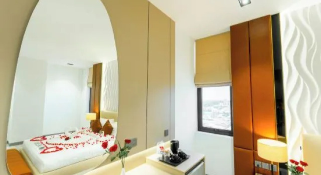 Lé Blend Residence, Rezerwuj Hotel Hotele 4-gwiazdkowe w Poipet, 4*