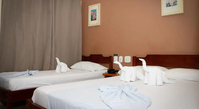Четырёхместный номер Standard Hotel Santo Graal