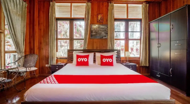Bang Saray Village Resort