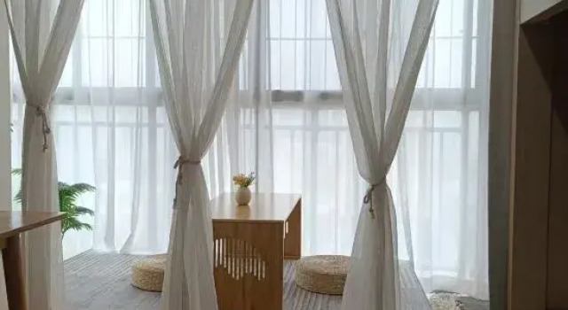 Кровать в общем номере (мужской номер) Yunichujian Homestay (Xixiangtang Bus Station)