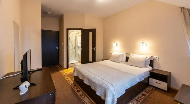 Pension Master, Забронировать Отель Синая Sinaia-Azuga-Busteni, рядом с George Enescu Memorial House
