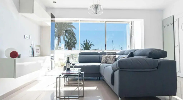 Апартаменты A002 - Apartamento con vistas al mar y al Club Náutico de Moraira