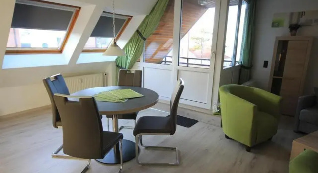 Ferienwohnung-52-mit-Teil-Meerblick-Residenz-Meeresbrandung-Duhnen