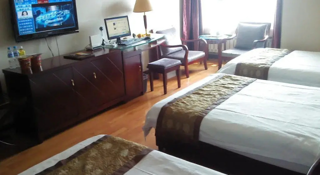 Xi`an Central Plaza Hotel, Забронировать Отель Бизнес-отели Ляньху, 4* 5*