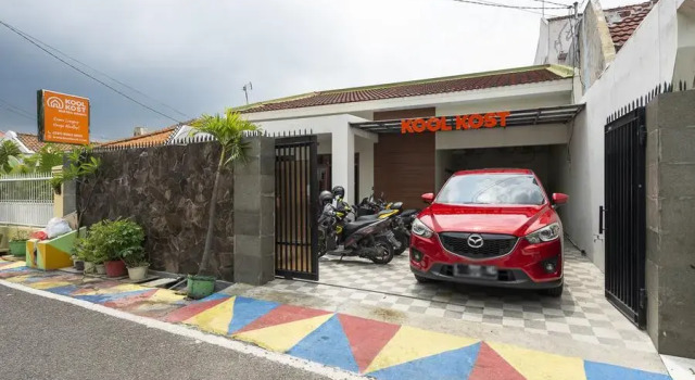 KoolKost near RSAL Surabaya