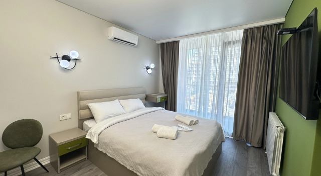 Студия с балконом и с видом на горы Апарт-отель Batumi Beach Apartments on Adlia 2