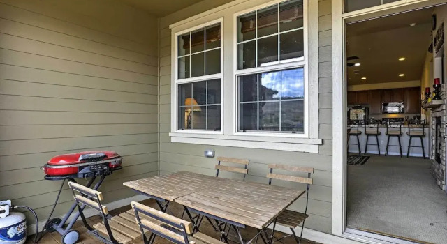 Апартаменты с 2 комнатами с балконом 18 Mi to Winter Park: Granby Condo w/ Covered Deck