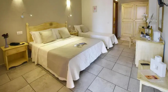 Трёхместный номер Standard Hotel I Graniti