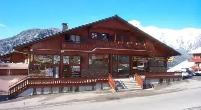 Apartment Chalets de barbessine 1, Prenota Appartamento Hotel a Alvernia con parcheggio, Parcheggio