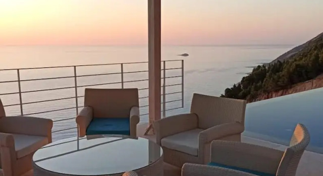 Вилла Royal Okeanos Vine Luxury Villa