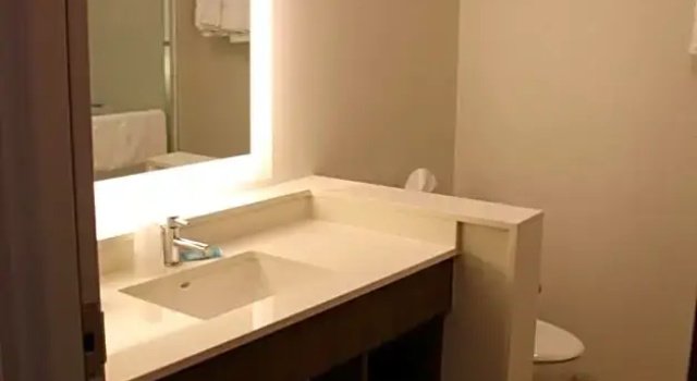 Двухместный номер Standard Holiday Inn Express - Canton by IHG