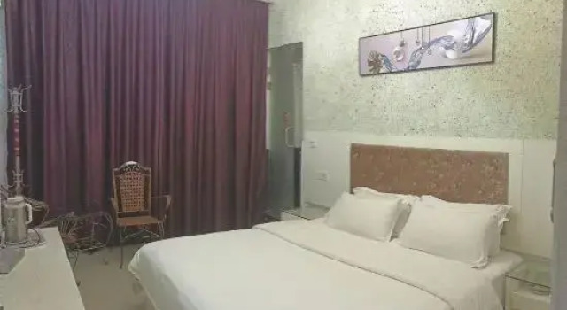 Jinhu Hotel (Nanning Wuhe University Town), Rezerwuj Hotel Hotele w Nanning z parkingiem, Parking