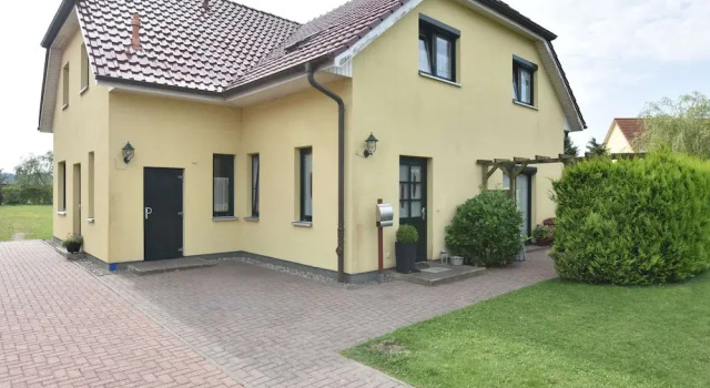 Apartment in Kuhlungsborn Near the Baltic Sea, Забронировать Апартаменты/квартира Отели Кюлунгсборн с парковкой, рядом с Pier, Парковка