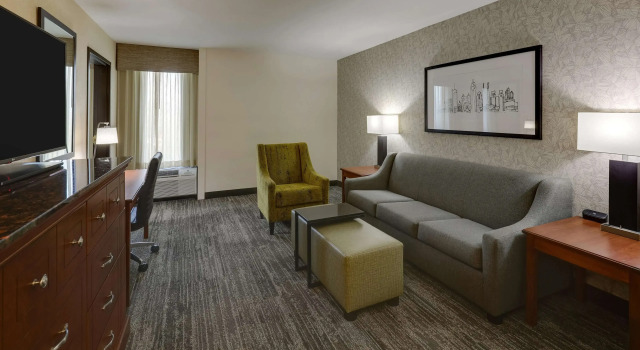 Двухместный люкс с 2 комнатами Drury Inn & Suites Atlanta Marietta