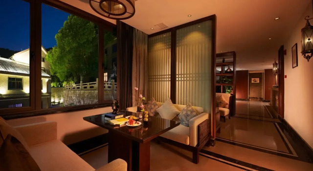 Xianghu Hotel, Rezerwuj Hotel Hotele w Hangzhou z basenem, Basen