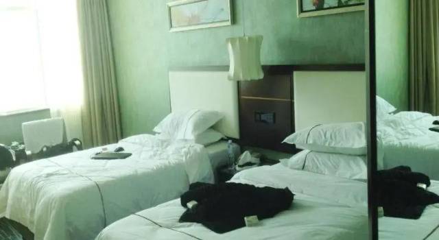 Leju Hotel (Jiaozuo Dongfanghong Square), Rezervovat Hotel Jiaozuo Henan