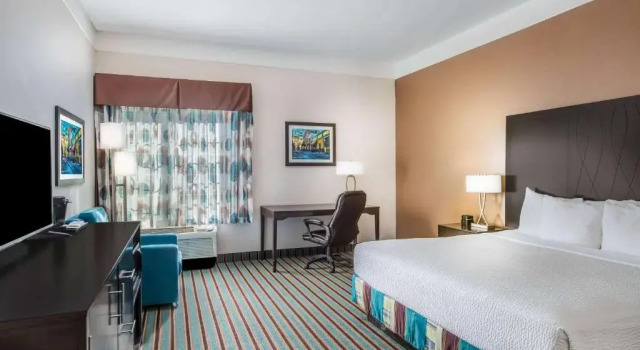 Номер Standard La Quinta by Wyndham Bakersfield North