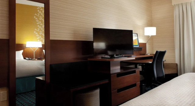 Двухместный номер Standard Fairfield Inn & Suites by Marriott Lethbridge