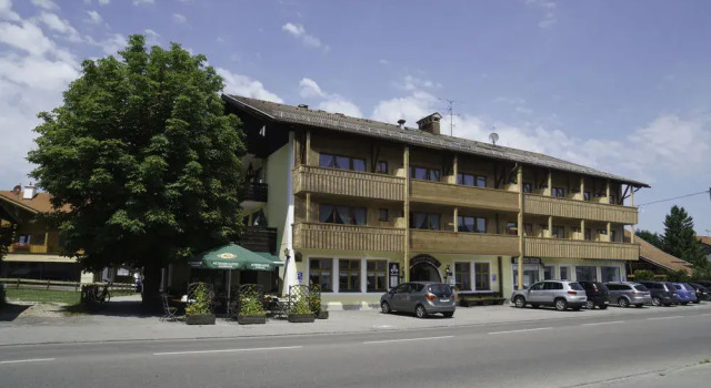 Landgasthof Zur Post, Varaa Hotelli Hotellit Baijeri pysäköinnillä, Pysäköinti