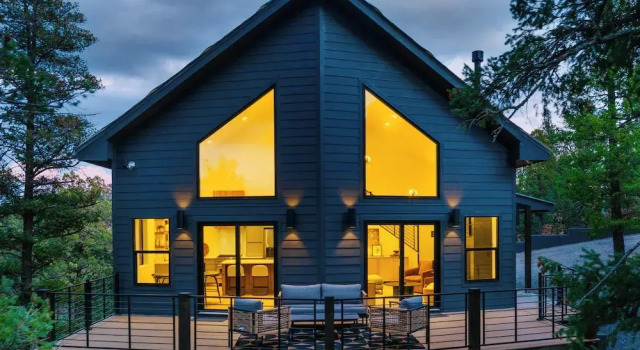 Sierra Blanca Views: New-build Cabin in Ruidoso