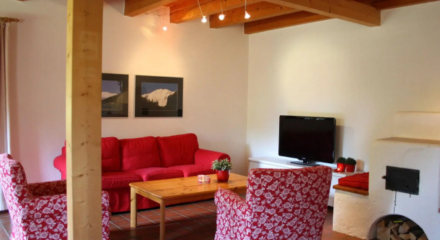 Quaint Mansion near ski bus in Goldegg, Prenota Chalet Goldegg Pongau