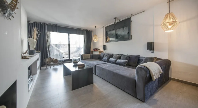 Villa Glenda TVL 70, Забронировать Вилла Отели Tarragonès 3 звезды, 3*