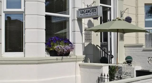 Taunton House, Забронировать Гостевой дом Грейт-Ярмут The Broads, рядом с Аквариум Sea Life