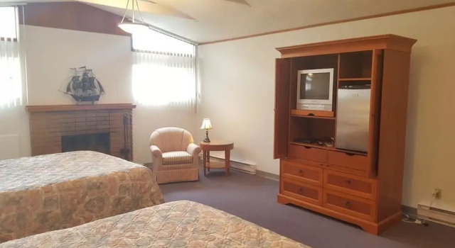 Четырёхместный номер Standard Cumbrian Inn