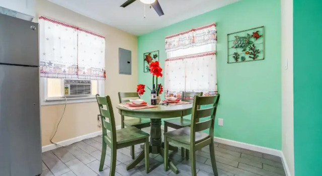 Апартаменты с 2 комнатами Beach Chairs, Good Kitchen, Strong Wifi on 14th Ave