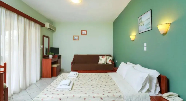 Номер Standard Hotel Makrina