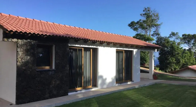 Бунгало Deluxe с видом на море Villas Casteletes-bangalow Sea View